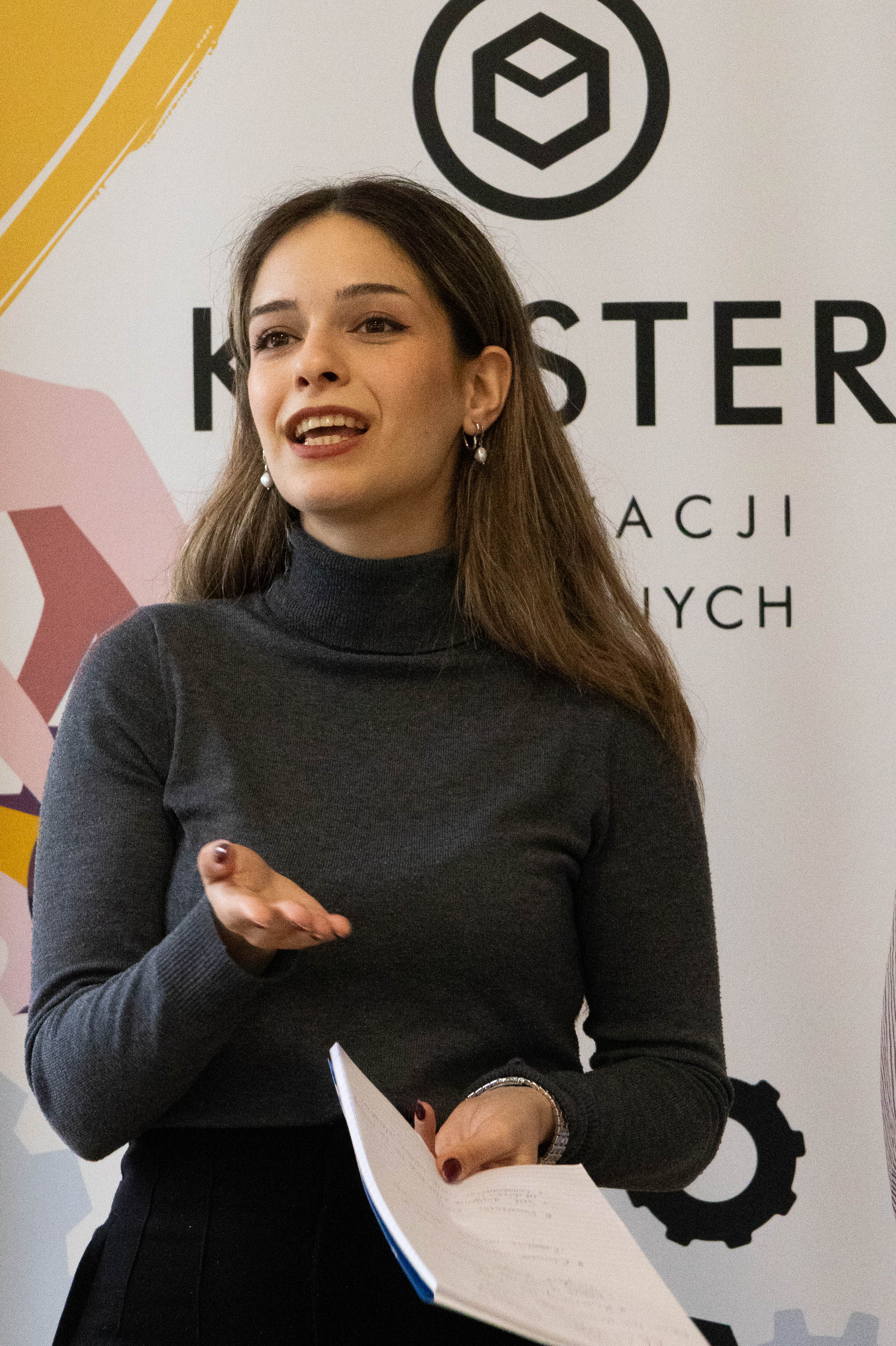 Presentation of youth civic practices from partner countries